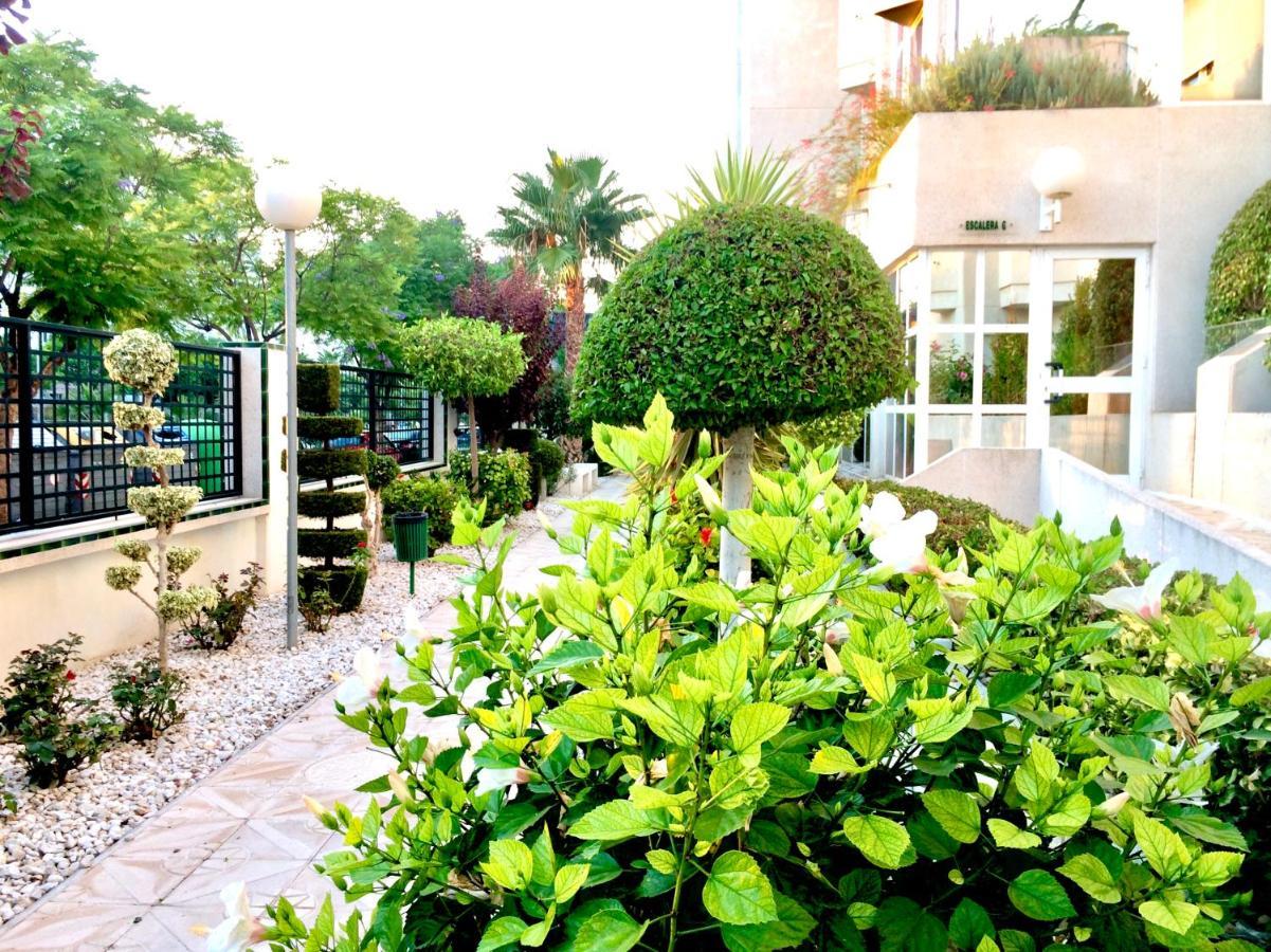 Apartamento Large quiet terrace, golf views Alicante Exterior foto