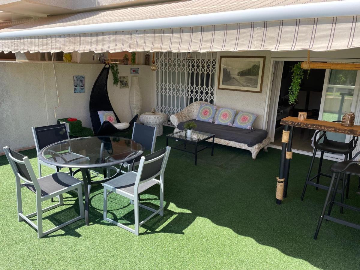 Apartamento Large quiet terrace, golf views Alicante Exterior foto