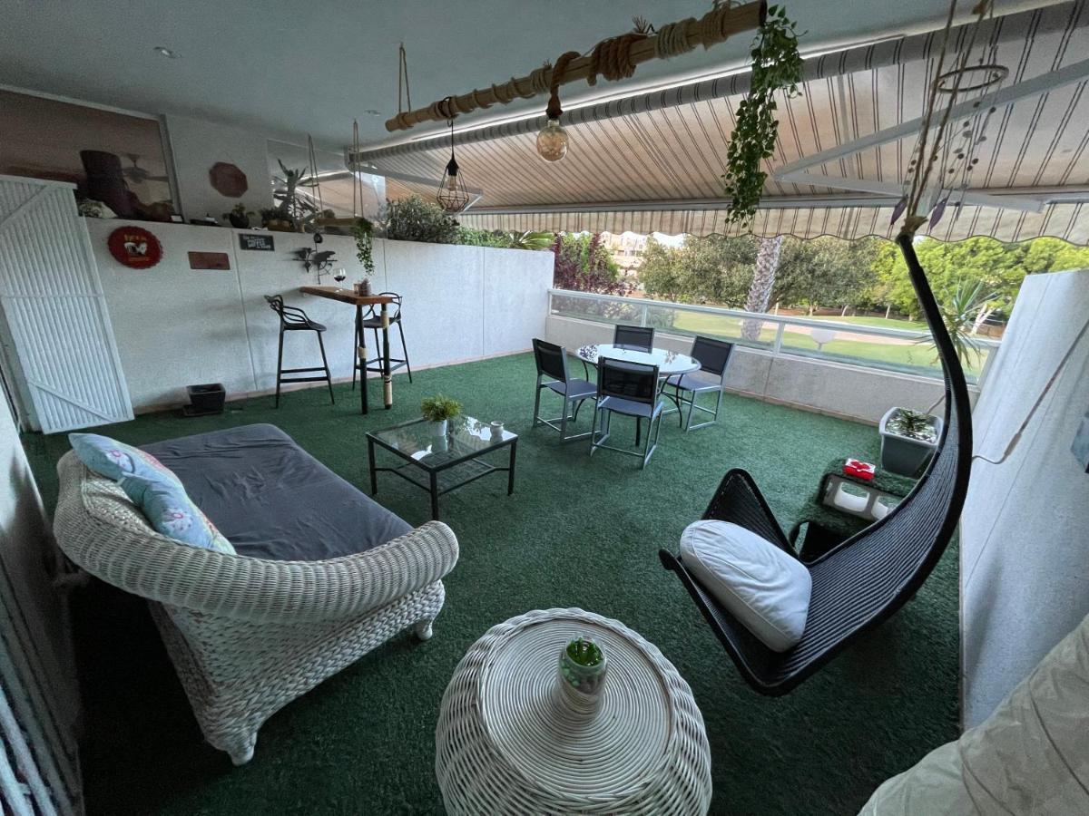 Apartamento Large quiet terrace, golf views Alicante Exterior foto